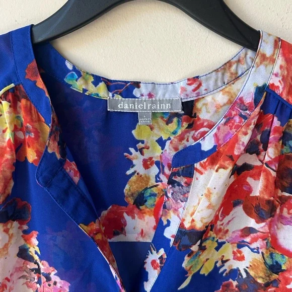Danielrainn Floral Sleeveless Top - Blue and Multicolor - Picture 2 of 5